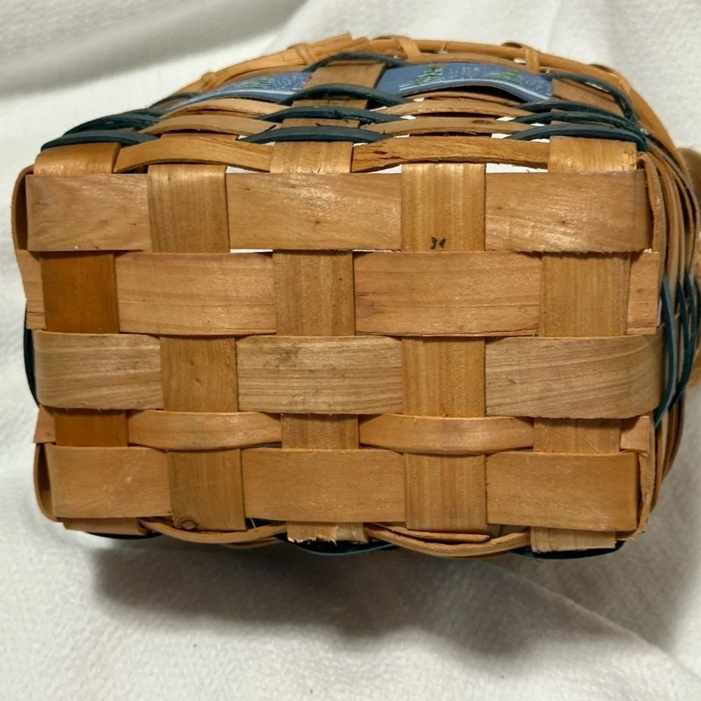 Woven holiday basket with snowy tree design. New with tags!